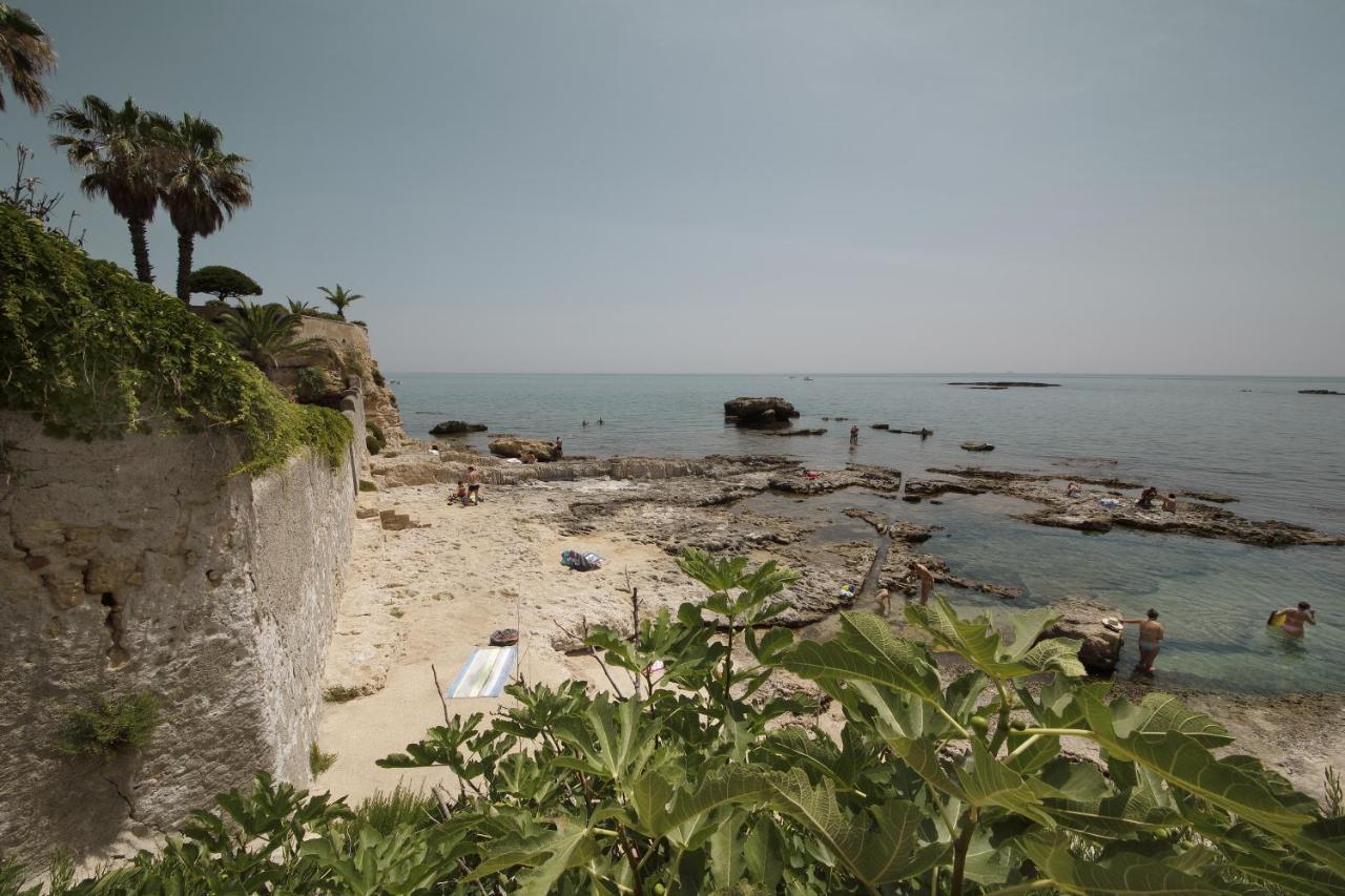 Le Bain Suite - Accanto Al Mare Vicinissima A Ortigia E Al Teatro Syracuse Buitenkant foto